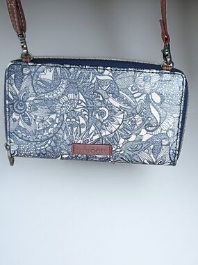 Sakroots Navy and White Floral Print Wristlet Wallet with Brown Accents